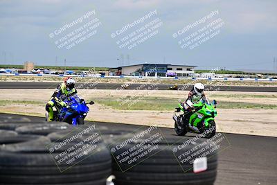 media/Apr-18-2025-TrackDaz (Fri) [[45f5874c44]]/B Group/Session 5 (Turns 5 and 6 - Inside)/